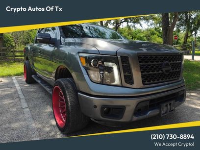 Used 2019 Nissan Titan SV w/ SV Convenience Package