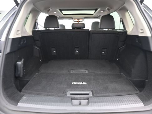 Used 2021 Nissan Rogue SL w/ Premium Package FWD image 17