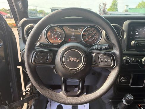 Used 2020 Jeep Wrangler Unlimited Sport AWD/4WD image 10