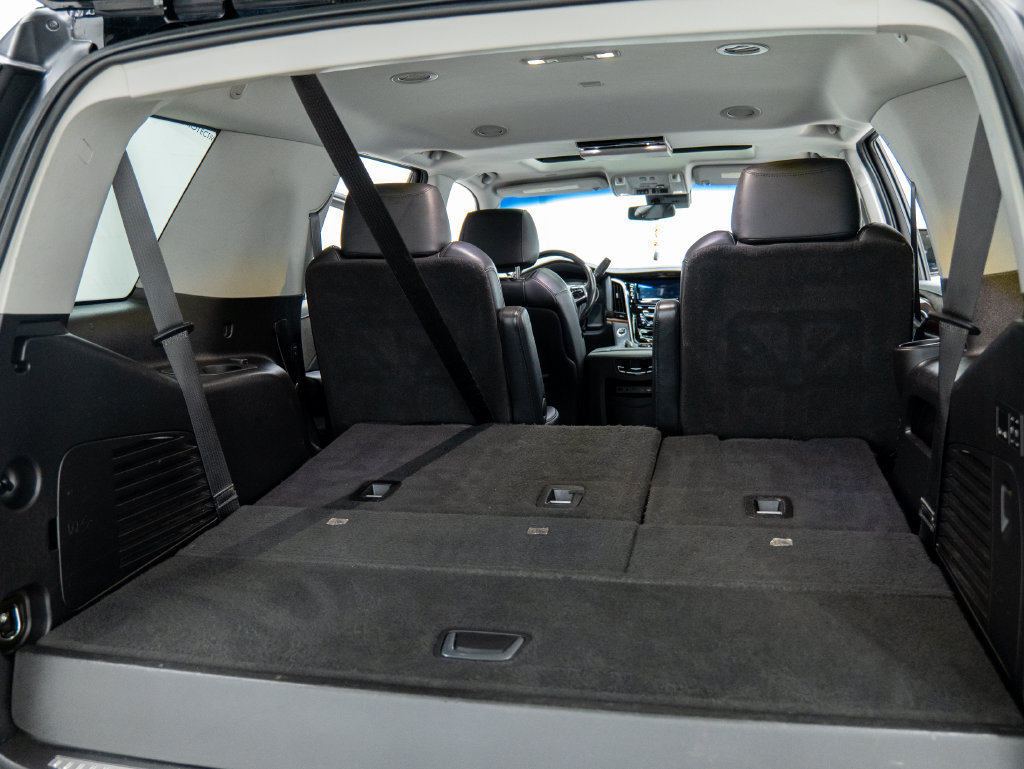 Used 2019 Cadillac Escalade Luxury AWD/4WD image 71
