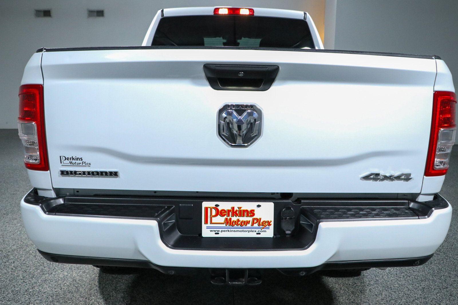 Used 2024 RAM 2500 Big Horn w/ Off Road Package AWD/4WD image 8