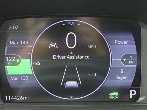 Used 2023 Chevrolet Bolt EUV LT image 27