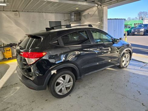 Used 2019 Honda HR-V EX image 6