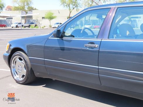 Used 1996 Mercedes-Benz S 320 image 20