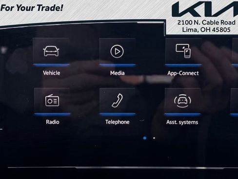 Used 2025 Volkswagen Taos S image 5