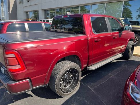Used 2019 RAM 1500 Laramie AWD/4WD image 5