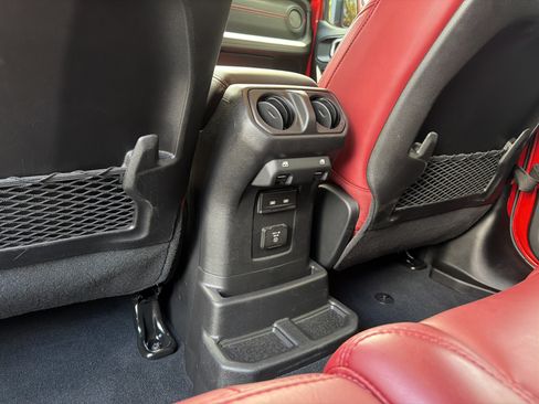 Used 2024 Jeep Wrangler Unlimited Rubicon 392 AWD/4WD image 38