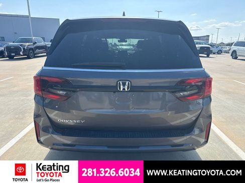 Used 2026 Honda Odyssey EX-L image 6