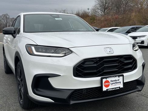 New 2026 Honda HR-V Sport image 7
