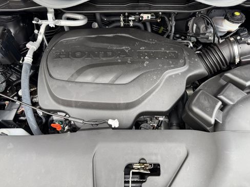 Used 2024 Honda Odyssey Sport image 29