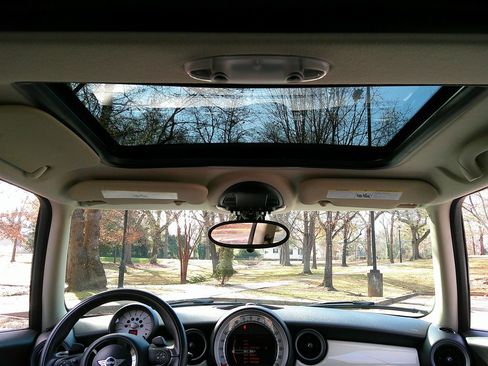 Used 2013 MINI Cooper S image 11