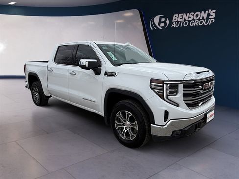 Used 2025 GMC Sierra 1500 SLT image 7