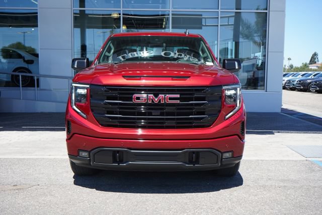 Used 2024 GMC Sierra 1500 Elevation w/ Elevation Premium Package RWD image 2