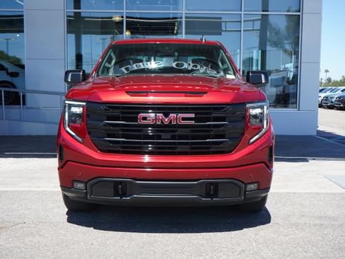 Used 2024 GMC Sierra 1500 Elevation w/ Elevation Premium Package RWD image 2