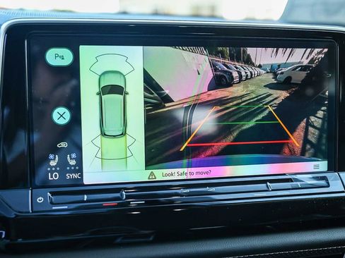 New 2026 Volkswagen Atlas SE image 35