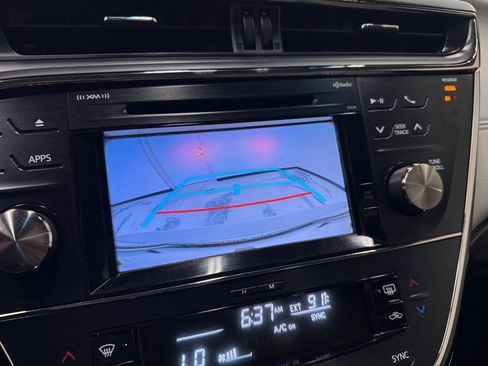 Used 2016 Toyota Avalon XLE Premium FWD image 31