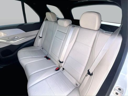 Used 2025 Mercedes-Benz GLE 350 4MATIC image 21