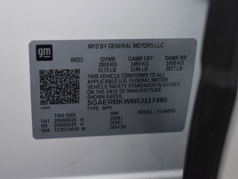 Used 2024 Buick Enclave Essence w/ Experience Buick Package image 39