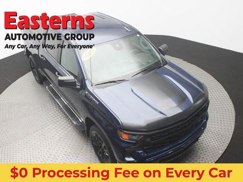 Used 2023 Chevrolet Silverado 1500 Custom RWD image 3