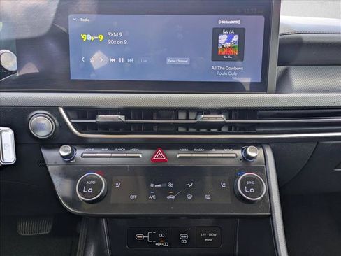 Used 2025 Hyundai Sonata SEL FWD image 13