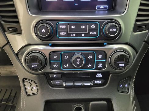 Used 2017 Chevrolet Tahoe LT image 9