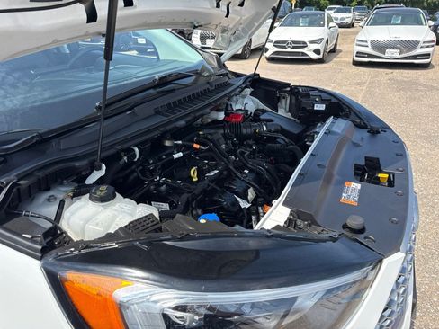 Certified 2023 Ford Edge SEL w/ Convenience Package AWD/4WD image 17