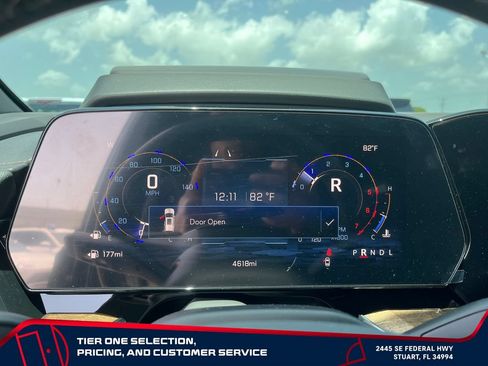 Used 2026 Chevrolet Suburban High Country RWD image 29