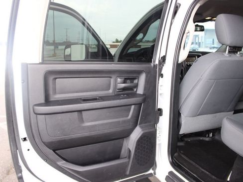 Used 2016 RAM 3500 Tradesman w/ Popular Equipment Group AWD/4WD image 13