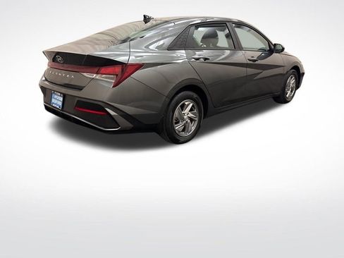 New 2026 Hyundai Elantra Sport FWD image 5