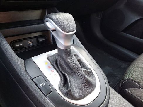 Used 2023 Kia Forte LXS w/ LXS Technology Package image 15