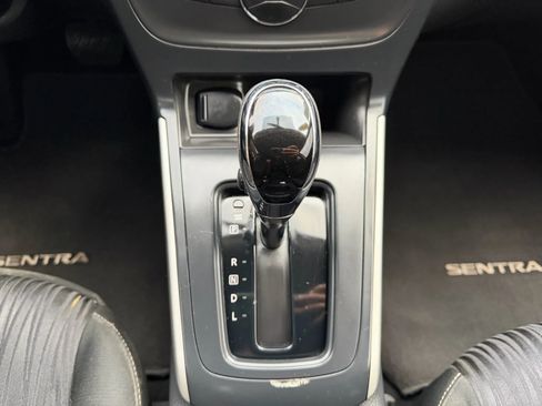 Used 2019 Nissan Sentra SV image 14