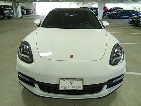 Used 2018 Porsche Panamera 4S AWD/4WD image 2