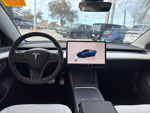 Used 2023 Tesla Model 3 Performance image 8