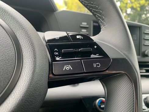 New 2026 Hyundai Elantra Sport FWD image 17