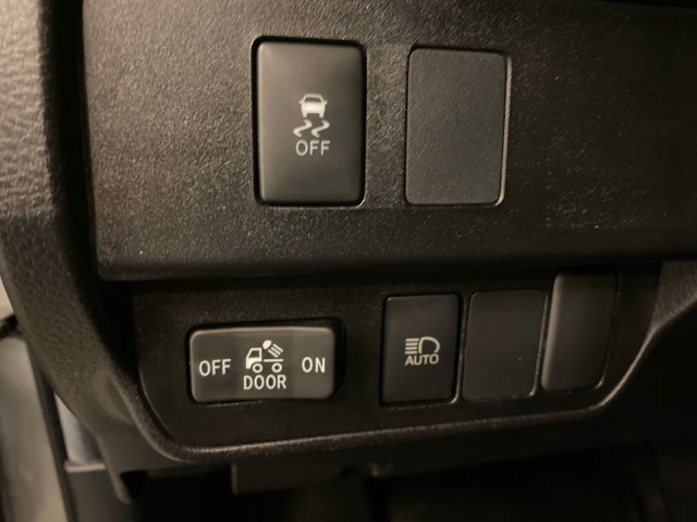 Used 2022 Toyota Tacoma SR AWD/4WD image 23