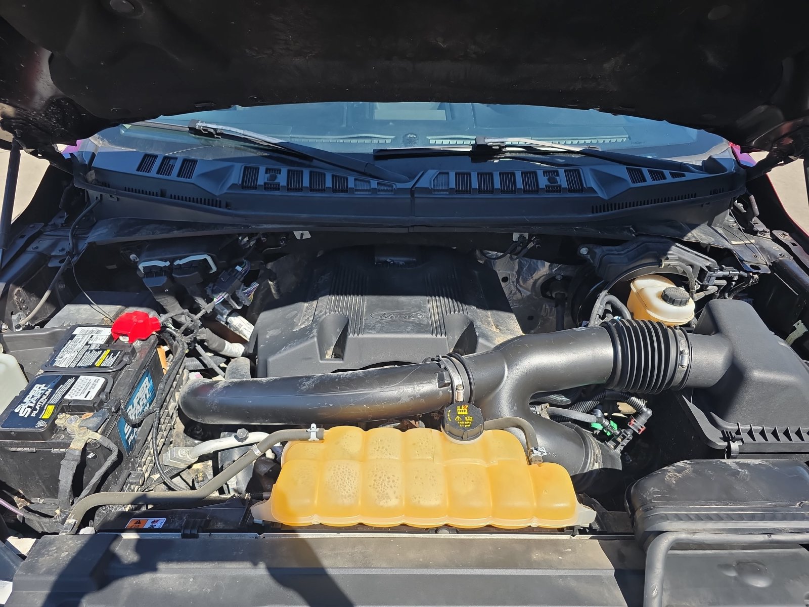 Used 2018 Ford F150 XLT w/ Equipment Group 302A Luxury AWD/4WD image 31