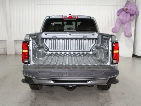 New 2026 Chevrolet Colorado LT w/ LT Convenience Package AWD/4WD image 32