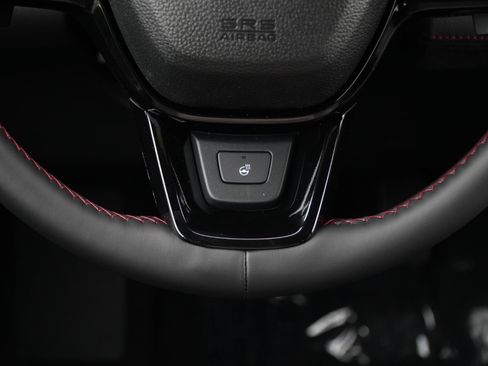 Used 2026 Honda Pilot Black Edition image 23