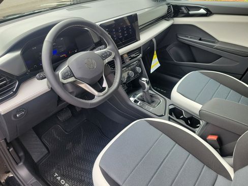 New 2026 Volkswagen Taos S FWD image 30