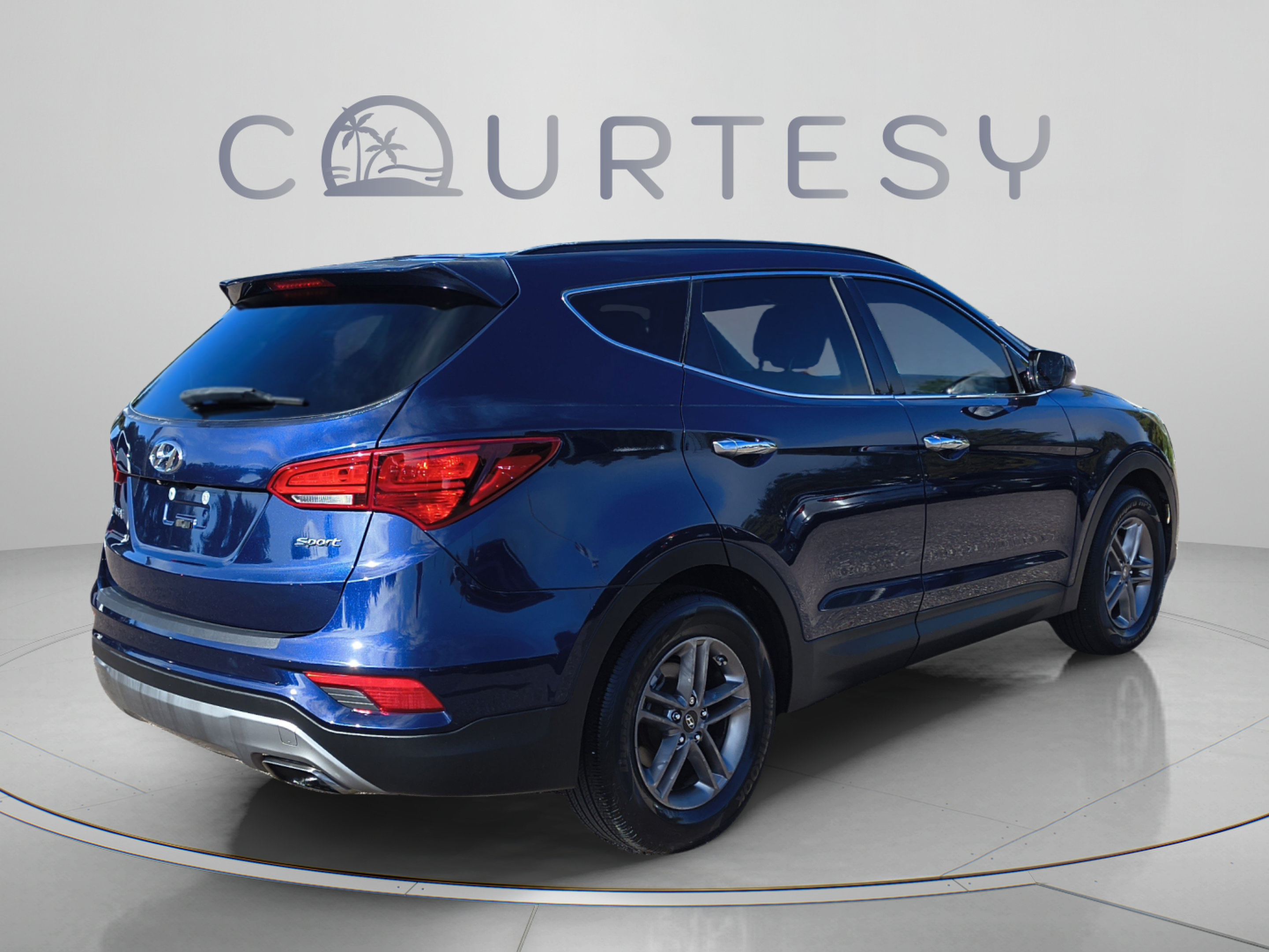 Used 2017 Hyundai Santa Fe Sport FWD image 6