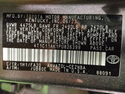 Used 2023 Toyota Camry LE image 33