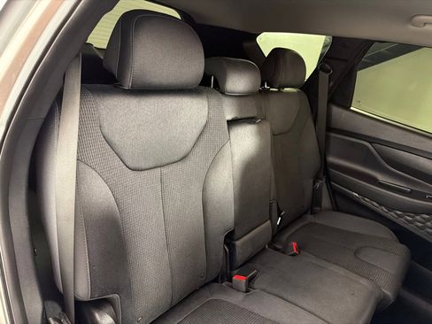 Used 2019 Hyundai Santa Fe SE image 21