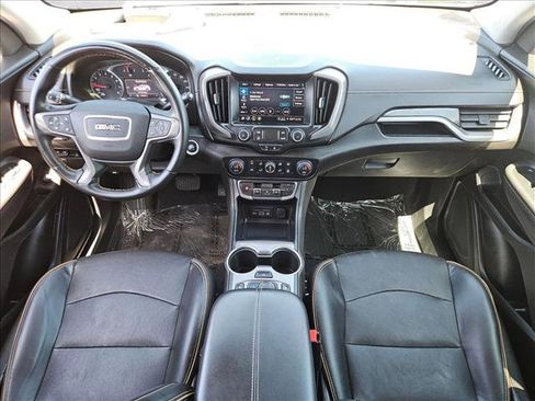 Used 2023 GMC Terrain AT4 w/ Tech Package AWD/4WD image 23