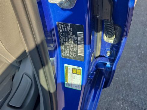 Used 2025 Hyundai Elantra SEL FWD image 29