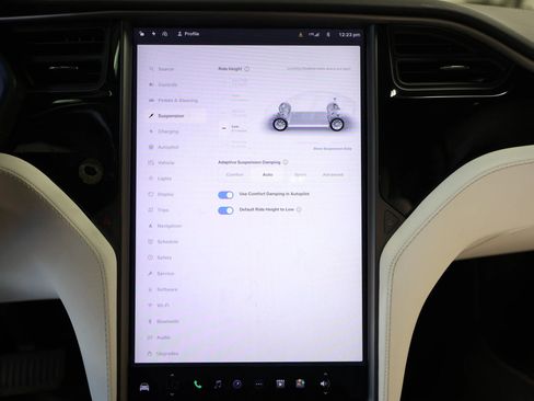 Used 2020 Tesla Model X Long Range AWD/4WD image 46