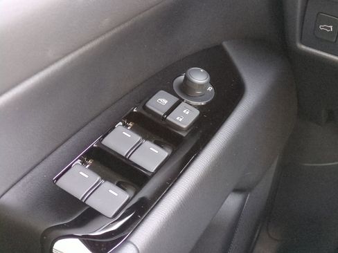 New 2025 MAZDA CX-5 AWD 2.5 S w/ Preferred Package image 21