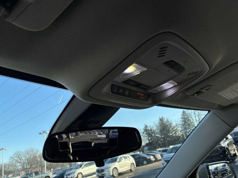 Certified 2020 Chevrolet Traverse LT w/ Driver Confidence II Package image 34