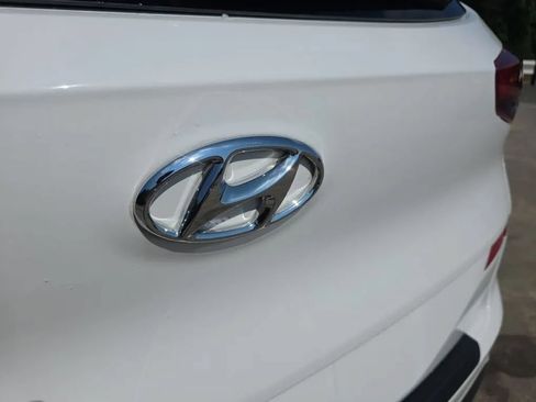 Used 2019 Hyundai Tucson SEL w/ Cargo Package FWD image 10