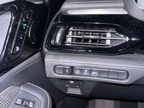 Used 2023 Acura MDX SH-AWD w/ Technology Package image 6