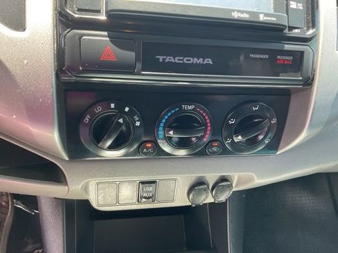 Used 2015 Toyota Tacoma PreRunner w/ TRD Sport Package RWD image 19